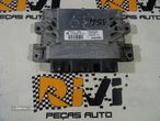 Centralina De Motor Renault Clio Iii (Br0/1, Cr0/1)  S120200105 A / 82 - 1