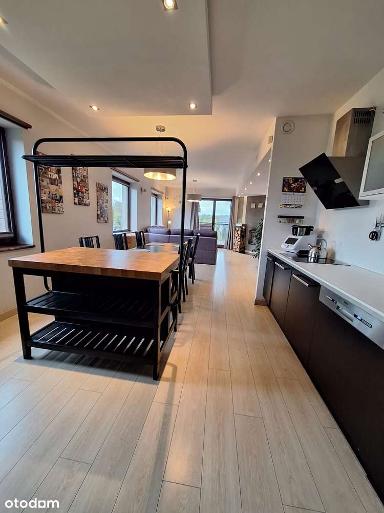 Energooszczędny dom z ogrodem zimowym i fotowoltaiką - Pełny obrazek: 5/15