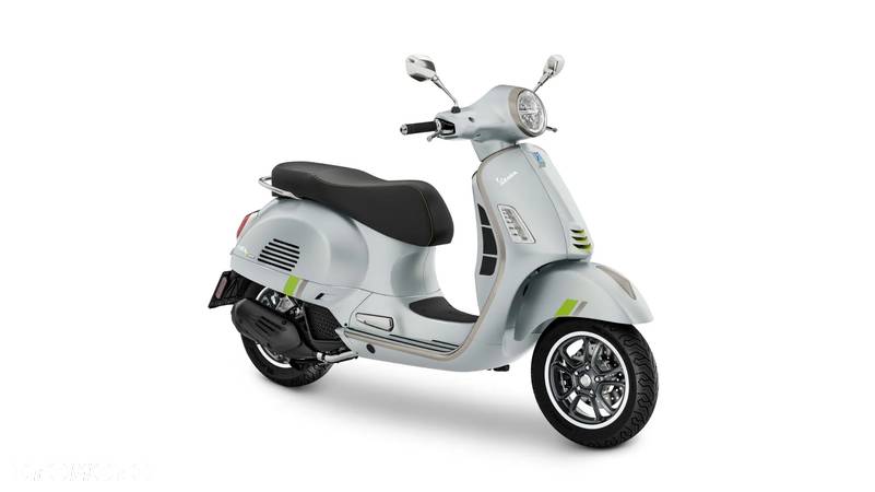 Vespa GTS - 12