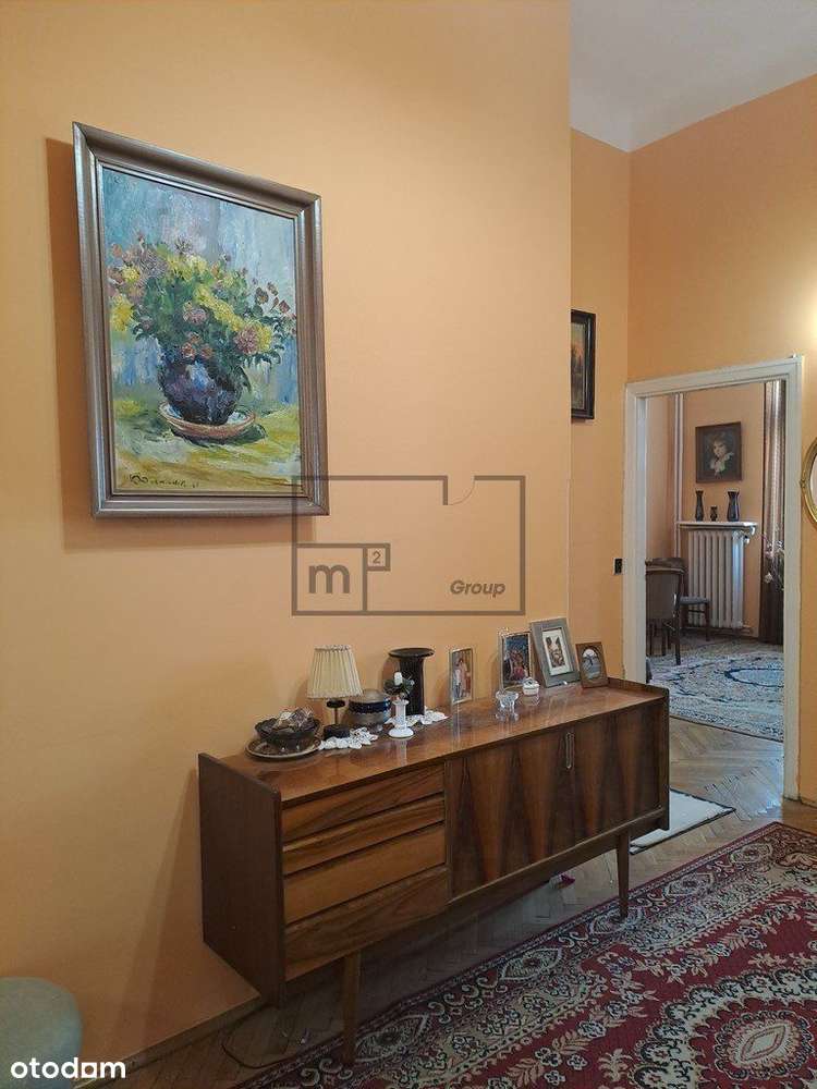 Piękna Odrestaurowana Kamienica Z Windą.-19