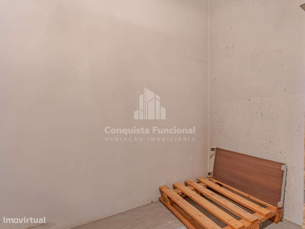 Duplex T2+1 nas Devesas | Totalmente equipado, mobilado e pronto a ...-32