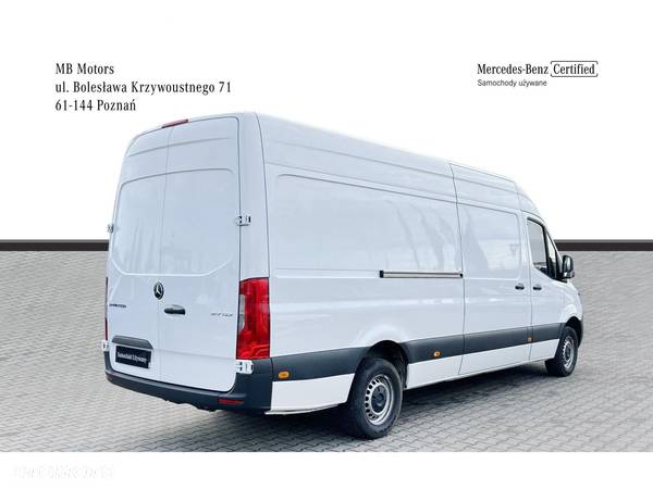 Mercedes-Benz Sprinter - 5