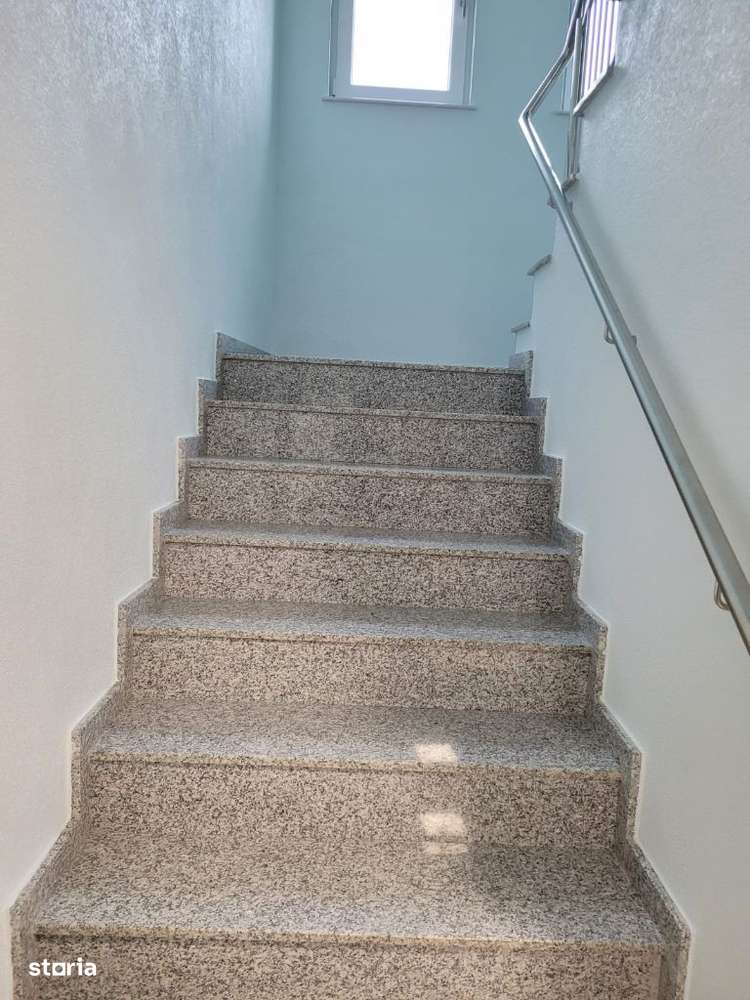 Cladire P+2E, Aradului-Cora - Imagine principală: 4/13