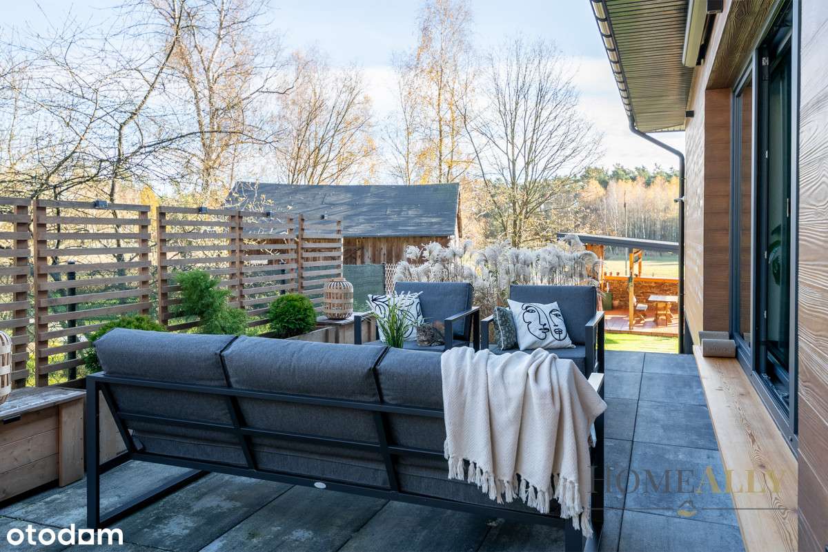 Nowoczesny dom w malowniczej wsi Zakościele-12