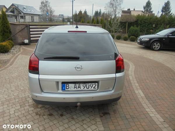 Opel Signum 1.9 CDTI Cosmo - 12