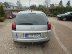 Opel Signum 1.9 CDTI Cosmo - 12