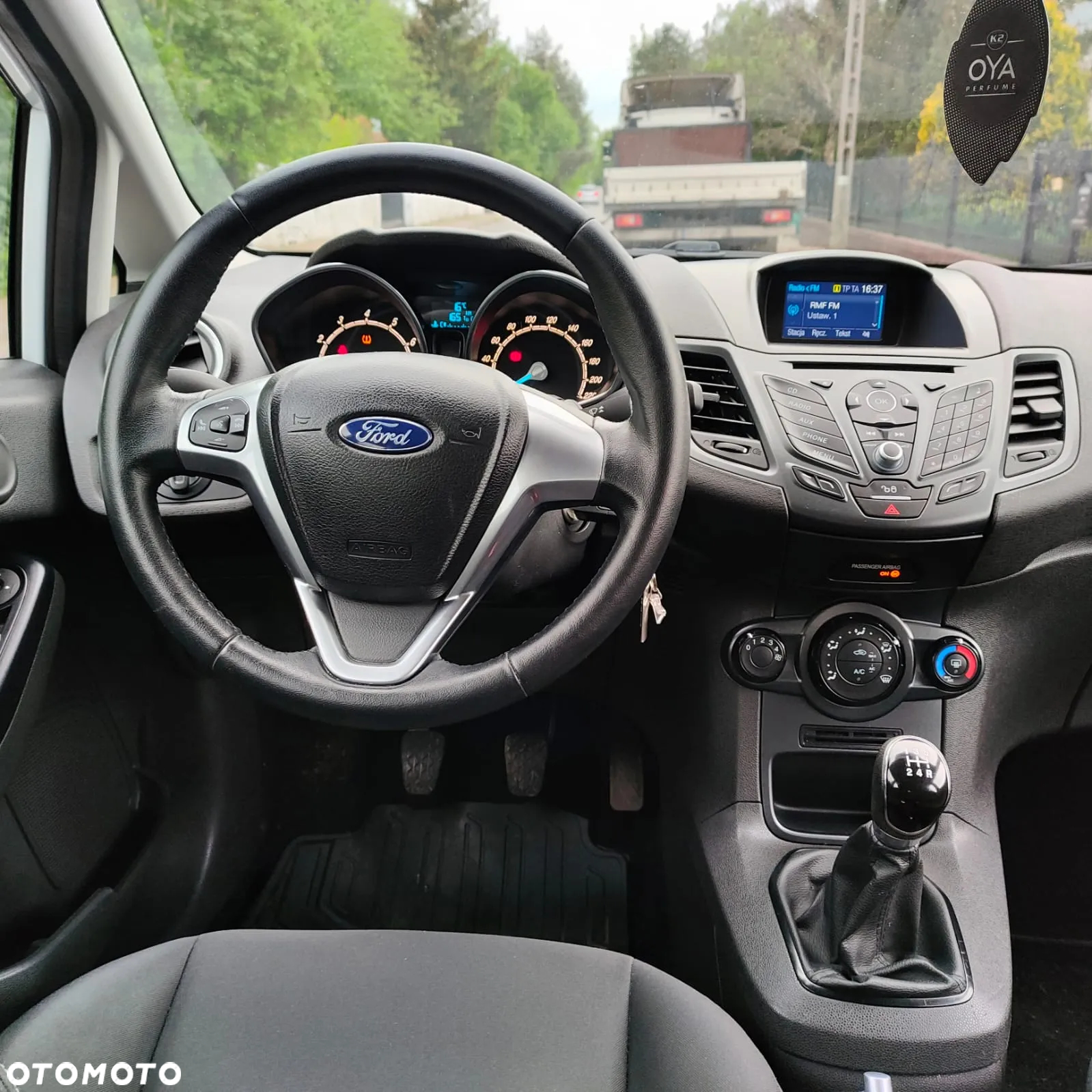 Ford Fiesta - 15