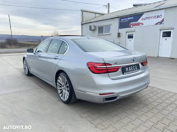 BMW Seria 7 740d xDrive - 24