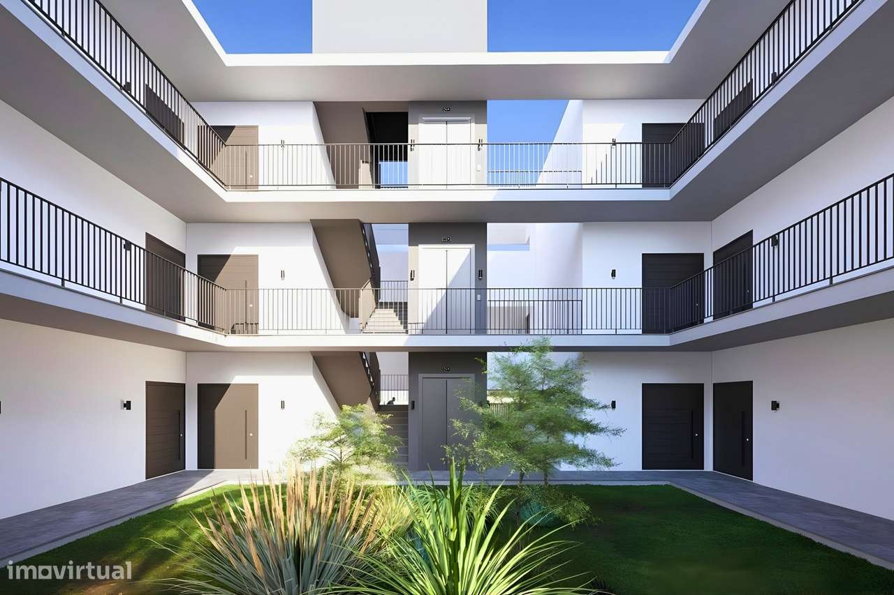 Apartamento T2 de qualidade superior, situado a 5 minutos da praia-18