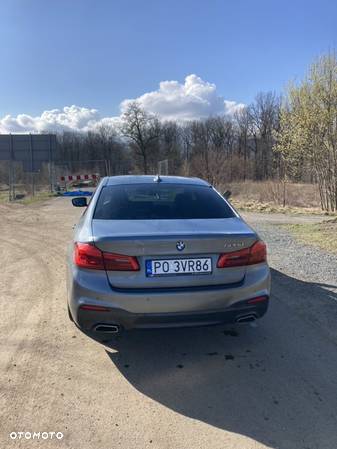 BMW Seria 5 520d M Sport - 3