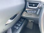 Lexus UX 300e Premium - 17