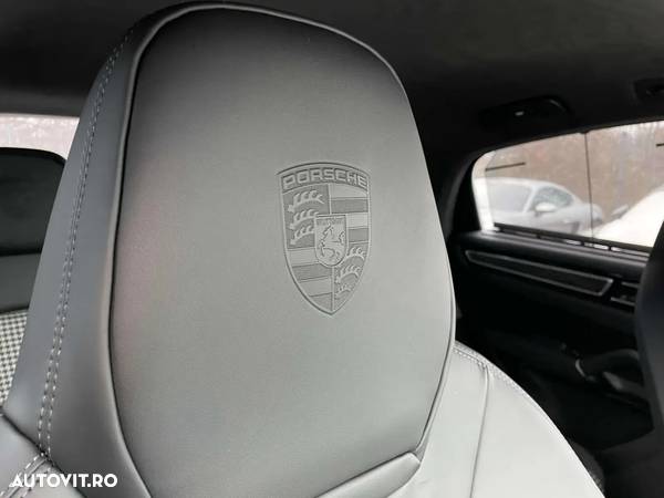 Porsche Cayenne Coupe Tiptronic S Platinum Edition - 18