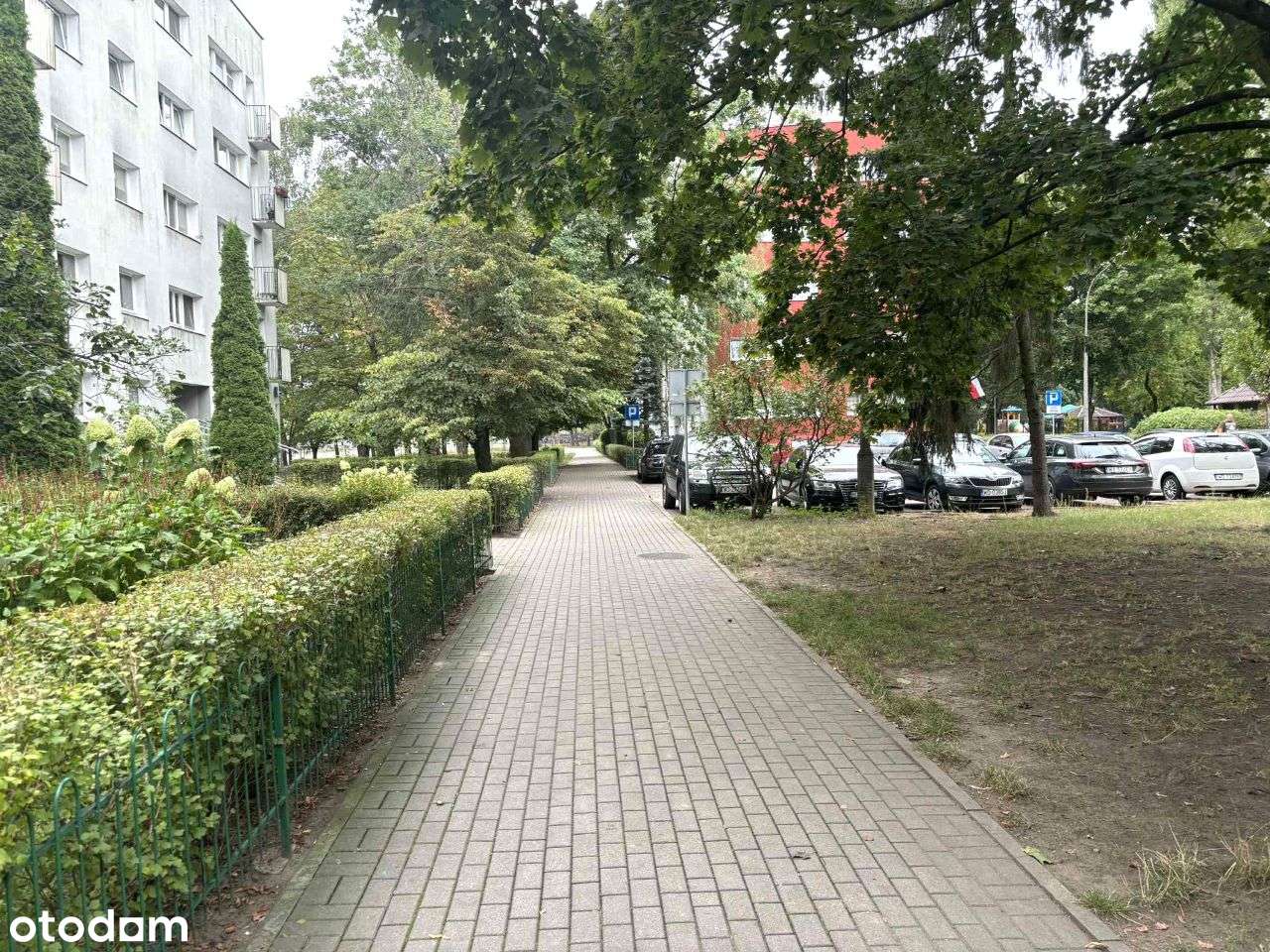 Przestronne 4-pokojowe mieszkanie z balkonem na Starych Bielanach-18