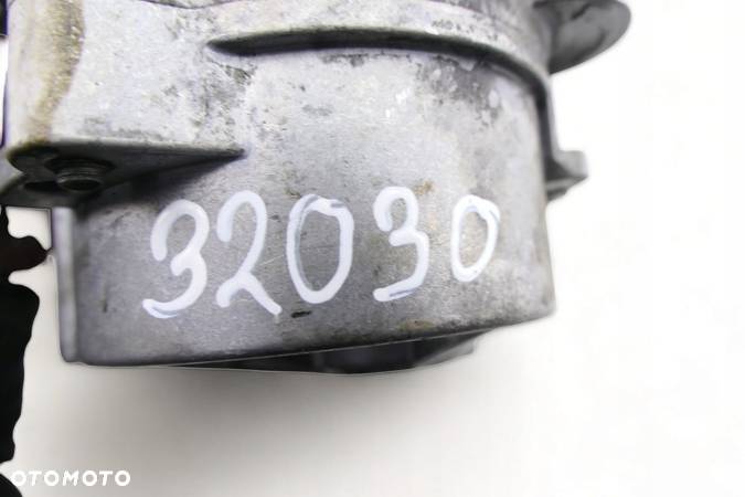 Pompa Vacum Wakum NISSAN QASHQAI J10 2.0 DCI 8200472458 - 6