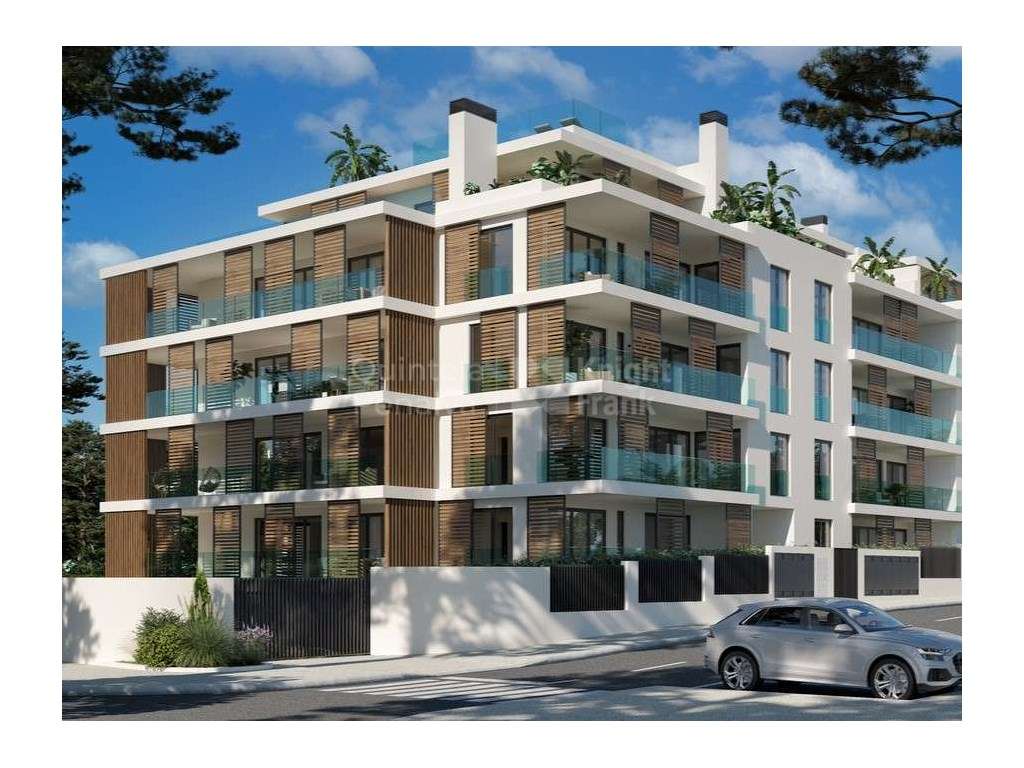 Apartamento T3 com jardim, localizado na Parede, Cascais-31