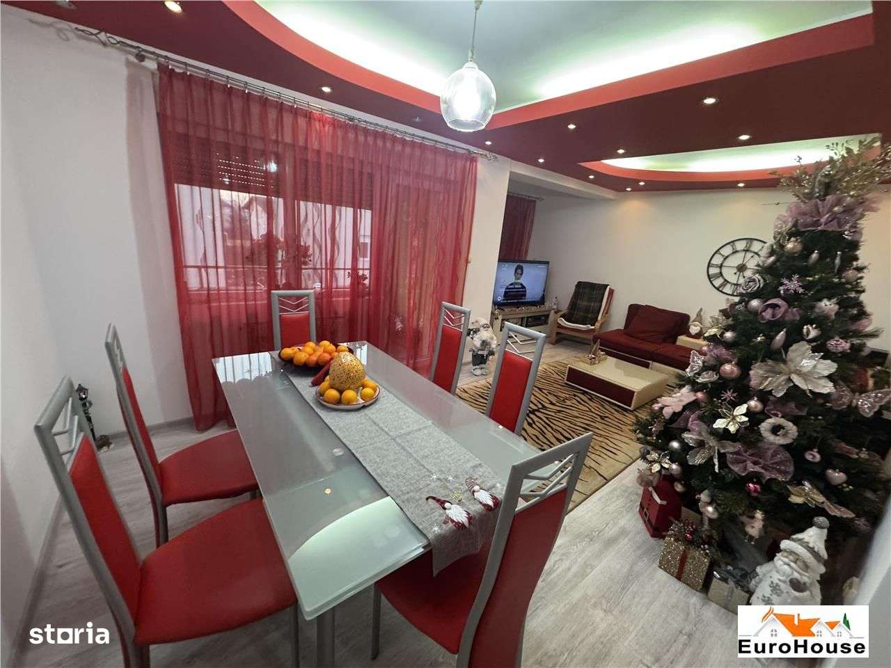 Apartament cu 4 camere de vanzare in Alba Iulia - Imagine principală: 1/8