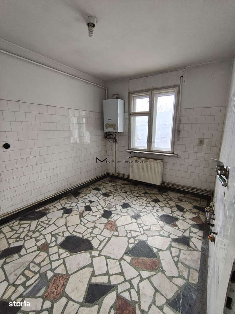 Casă Individuală de Vânzare – Str. Aurel Vlaicu, Brașov-12