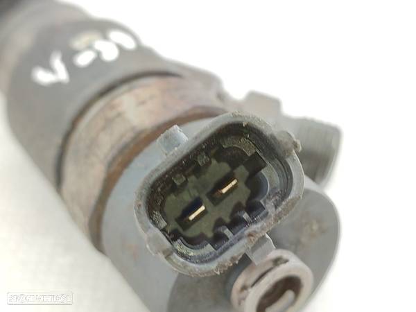 Injector Kia Sportage (Je_, Km_) - 3