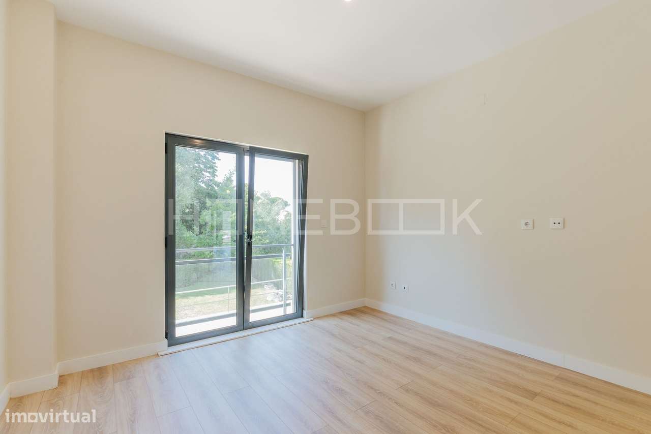 MORADIA T4+1 VÁRZEA DE SINTRA, 3 PISOS, GARAGEM e PISCINA-44