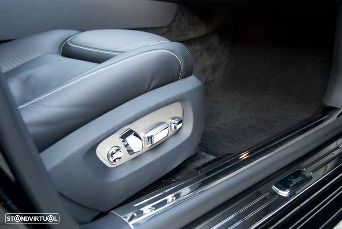 Rolls Royce Ghost Black Badge - 24