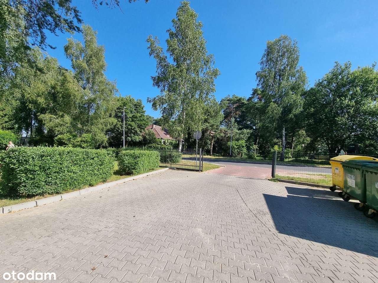 Mieszkanie 2 pokojowe na parterze, z podjazdem na wózki.-5