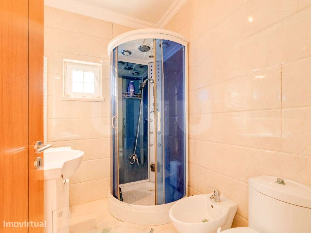 Quinta com 4,8 hectares e casa T9 em Vila Nova da Baronia-34