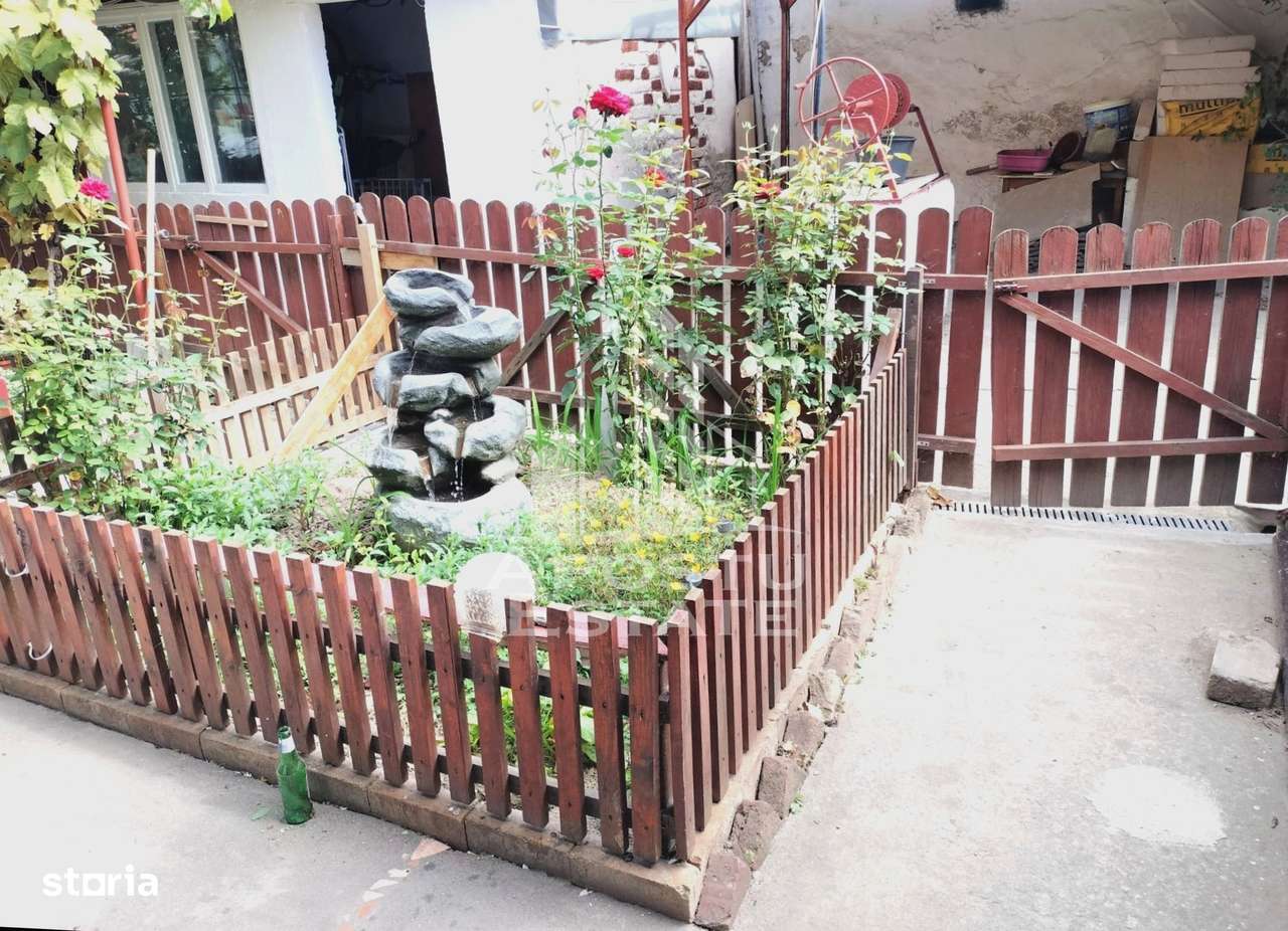 Apartament cu 3 camere, curte comuna, centrala proprie, zona Mehala - Imagine principală: 4/14