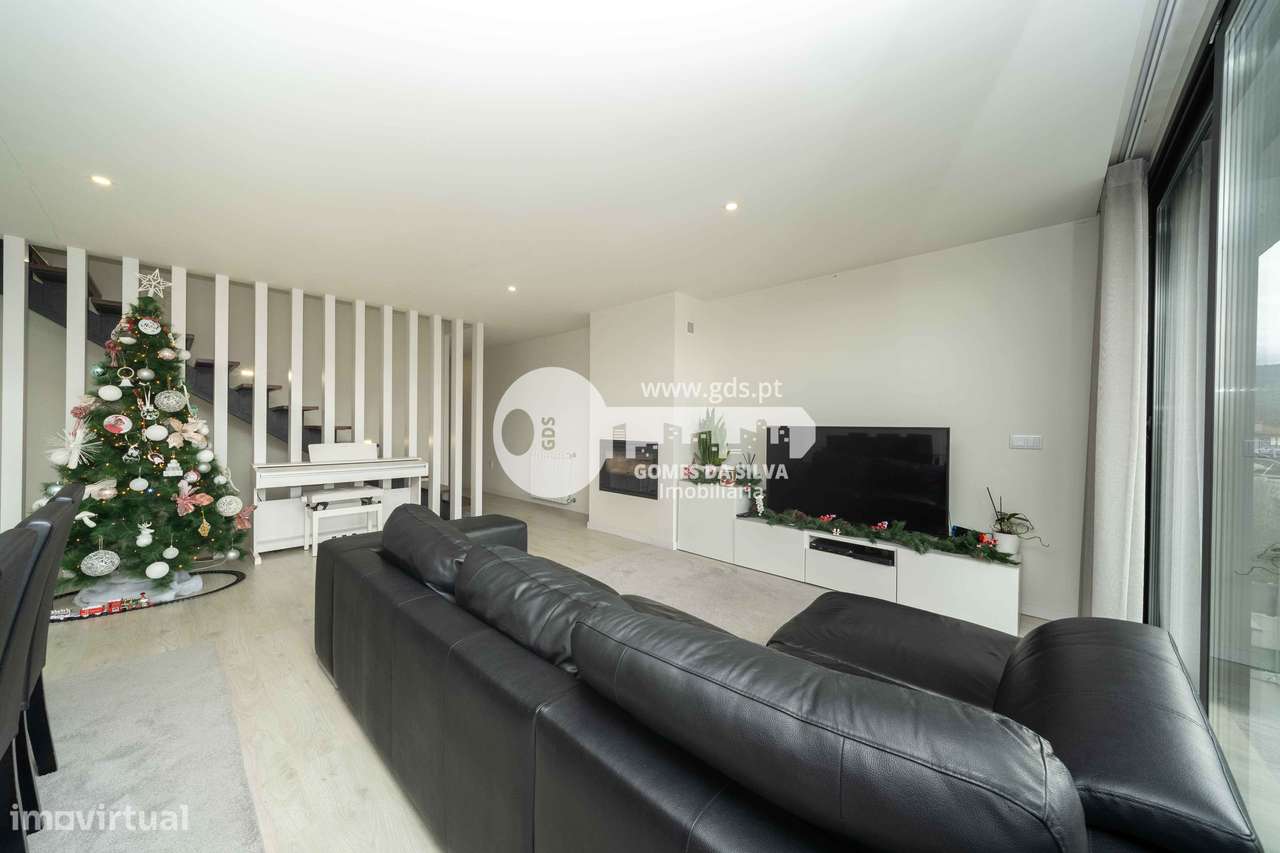 Moradia T3 na Rua do Nascente, Gualtar-18