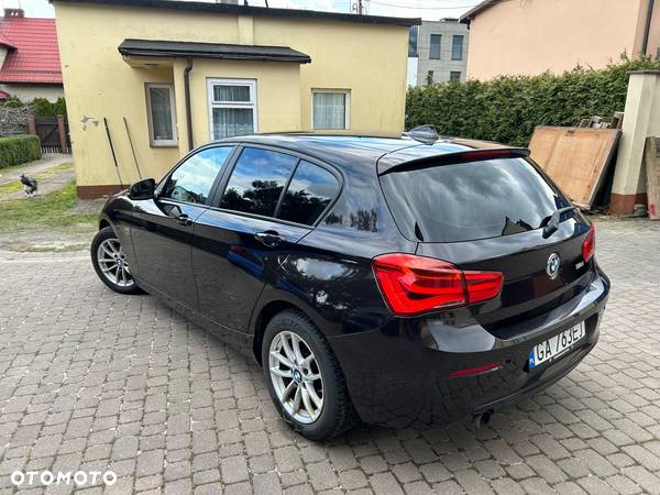 BMW Seria 1 118i Sport Line - 4