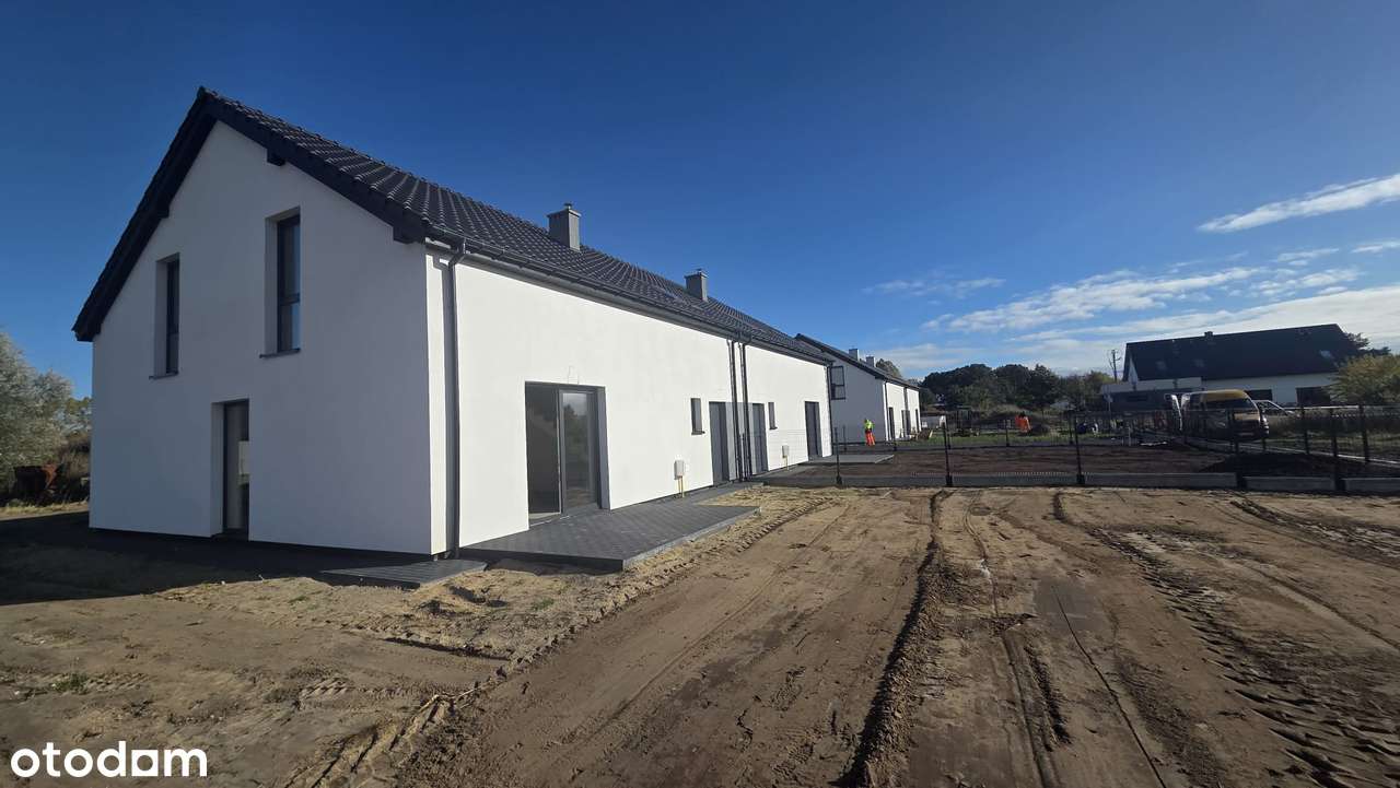 Nowoczesny bliźniak dla rodziny - Kliniska-1