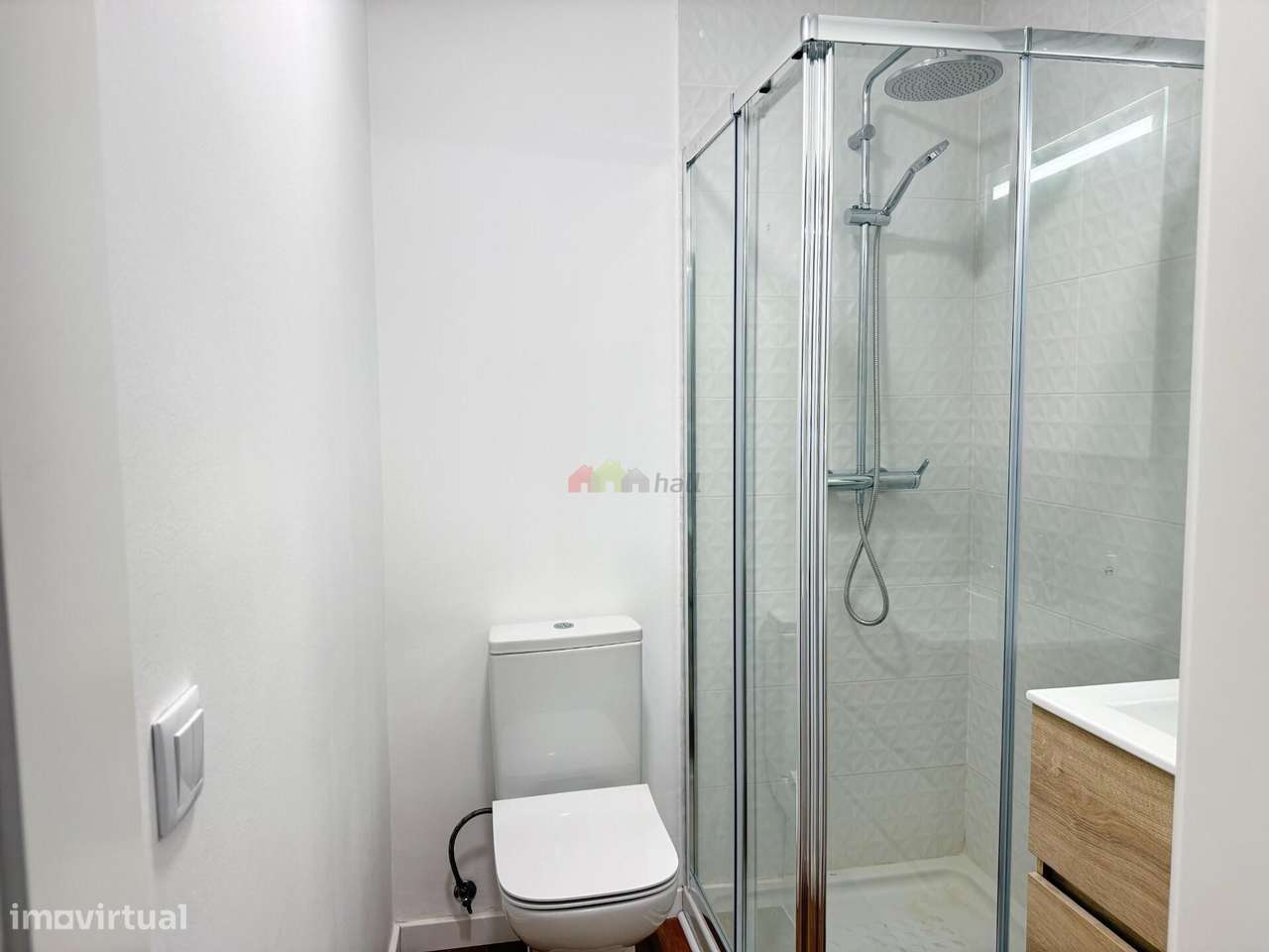 Apartamento T3 Totalmente Remodelado c/ 2 suítes-18