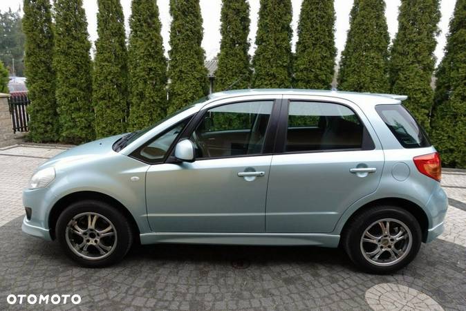 Suzuki SX4 - 3