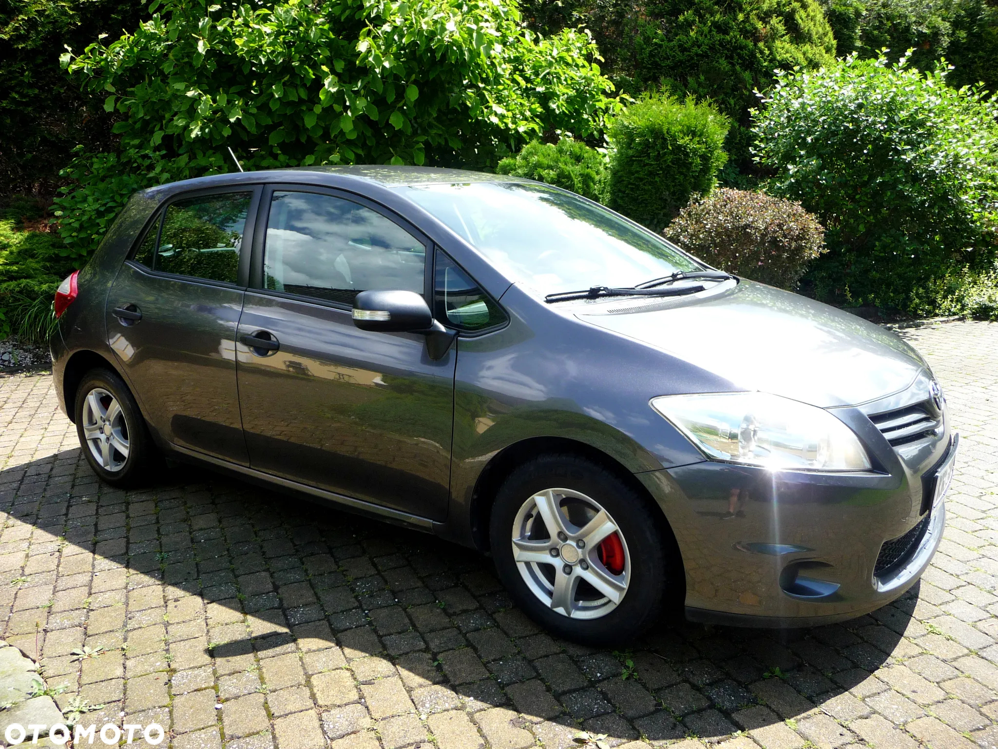 Toyota Auris 1.4 D-4D Terra - 3