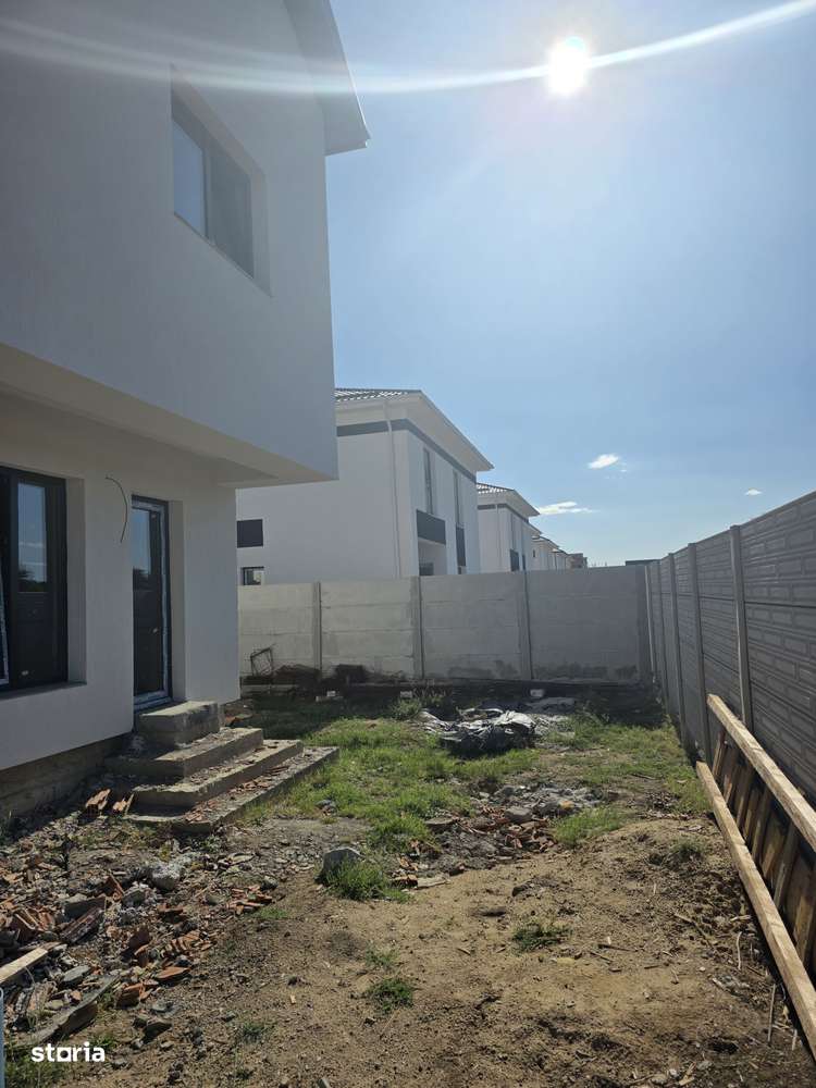 Vile individuale cuplate 5 camere - Imagine principală: 5/18