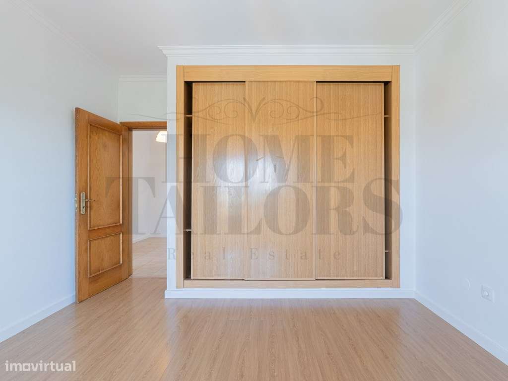Moradia T4 com piscina-24