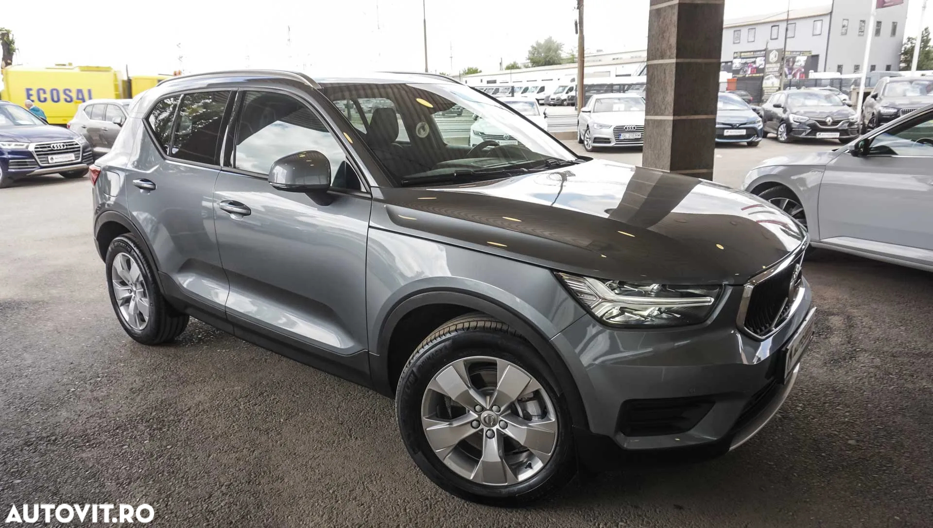 Volvo XC 40 T5 AWD Geartronic Momentum - 31