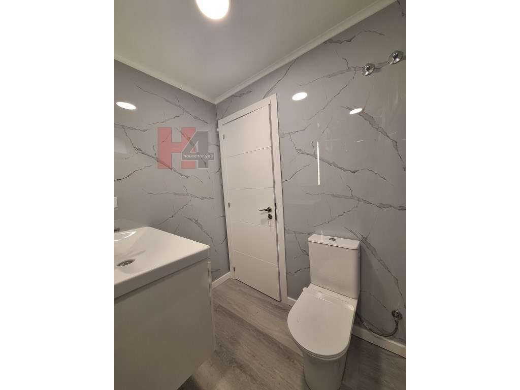 Apartamento T2 totalmente remodelado em Oeiras próximo da praia-25