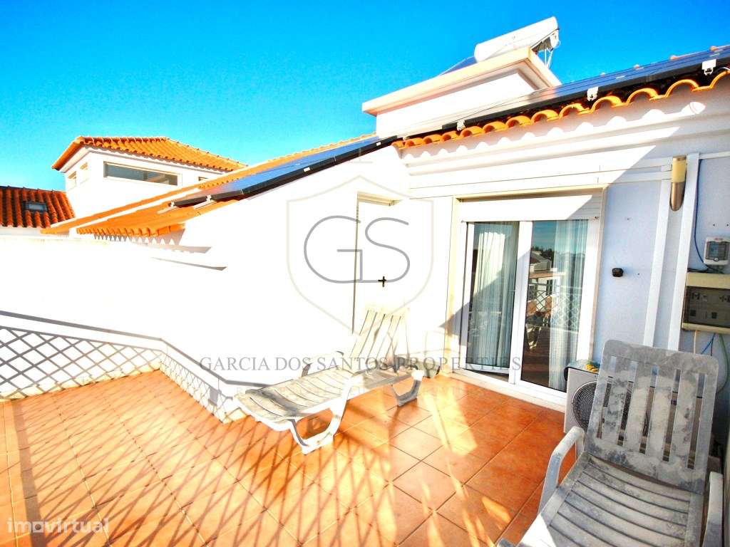 Nobre Duplex T4 em Condomínio de Referência em Cascais com Piscina,... - Grande imagem: 4/20