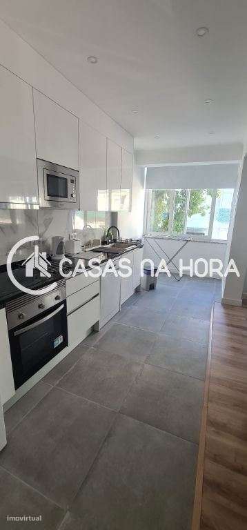 Quarto num Apartamento com 3 Quartos para Arrendar - Grande imagem: 5/15