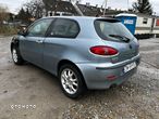 Alfa Romeo 147 - 3