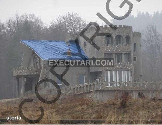 Teren extravilan 139.541 m2 + Casa S+P+2E si Cladiri industriale - Imagine principală: 5/14