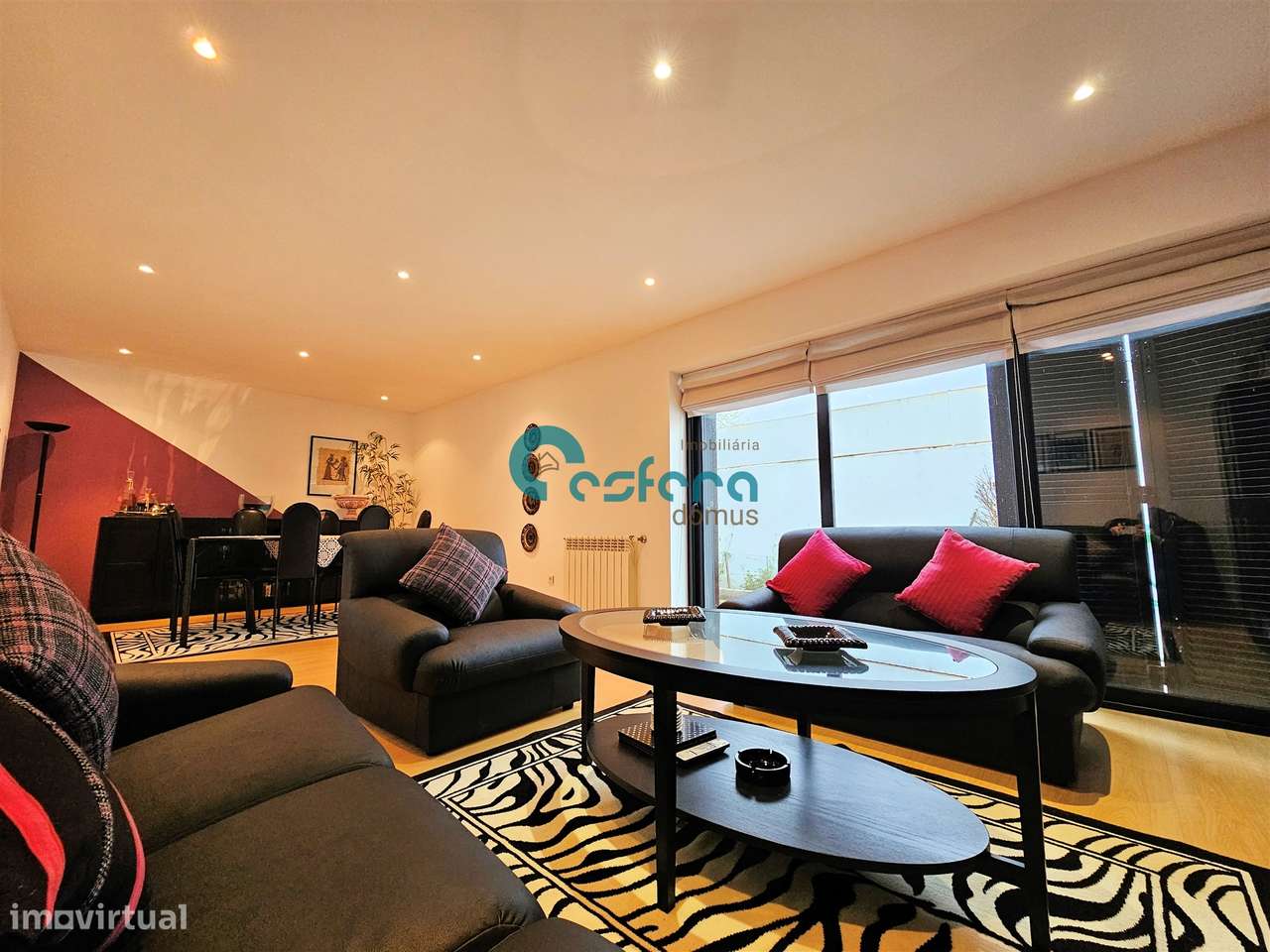 Moradia T5 com Piscina Coberta e Apartamento Independente em Aveleda,-14