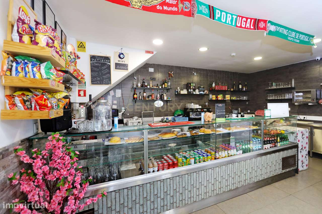 Loja no Lumiar, preparada para abrir o seu próprio negócio (café/paste-9