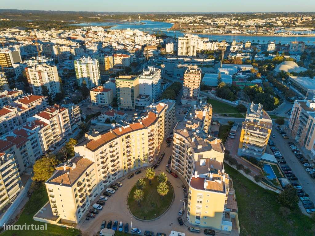 Fantástico Apartamento T3 à Venda na Quinta da Malata em Portimão-33
