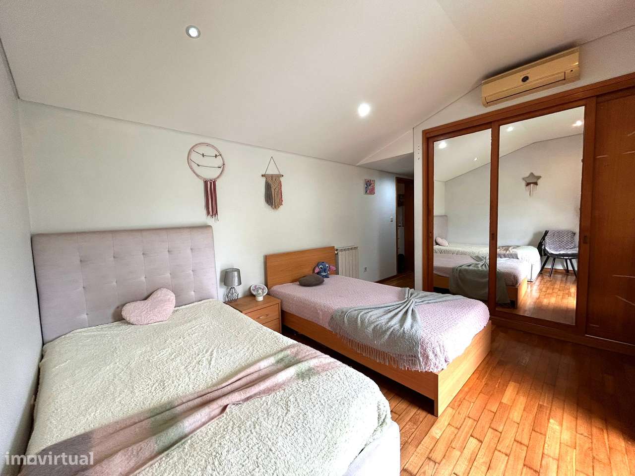 Andar Moradia T3 com Terraço e Garagem, Maia-24