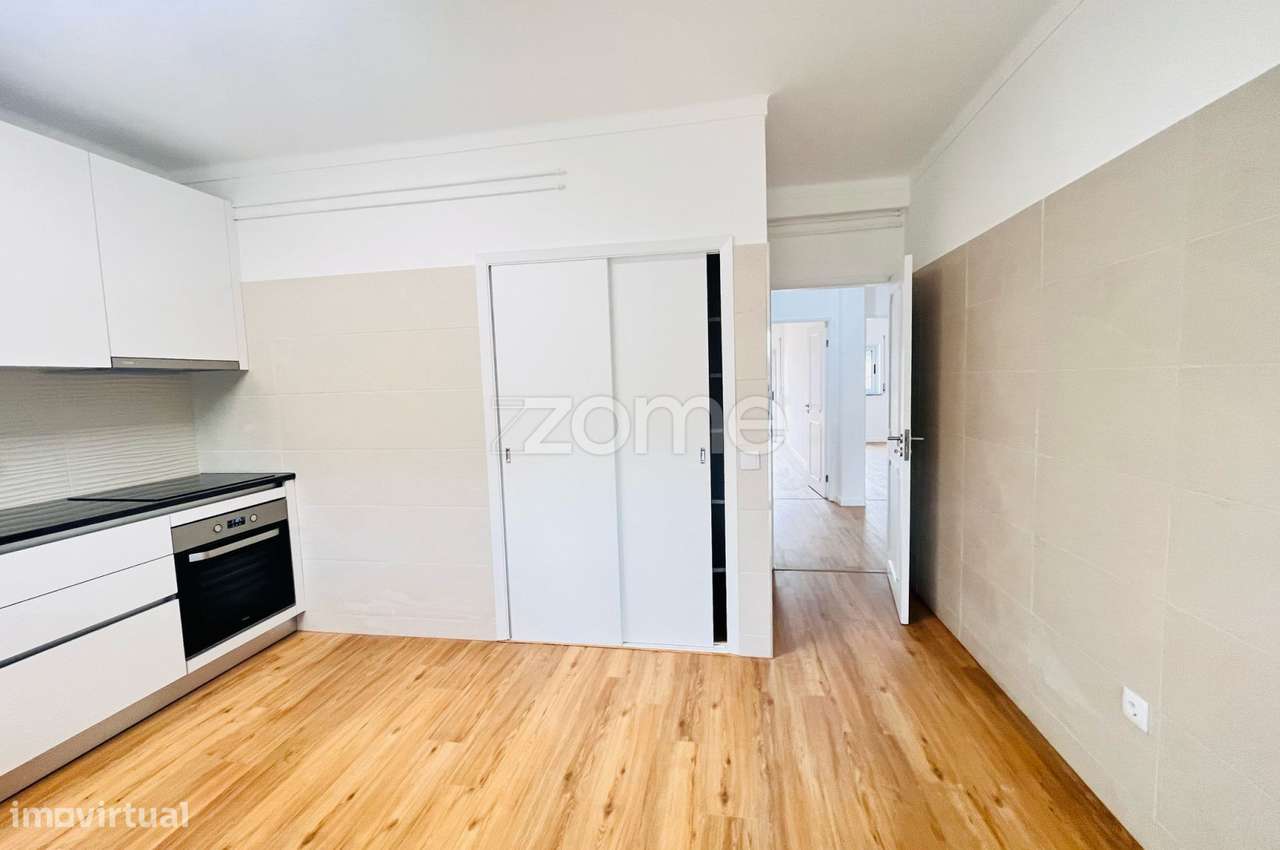 Apartamento T2- ARRENDAMENTO - Grande imagem: 2/18