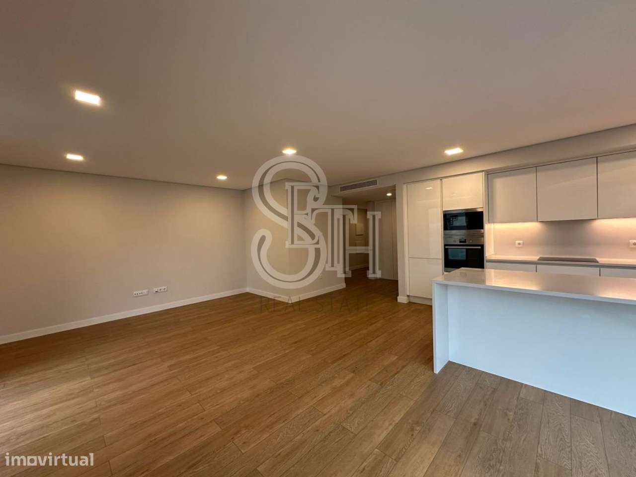 T1 NOVO A ESTREAR COM VISTA PARA O MAR - Grande imagem: 5/16