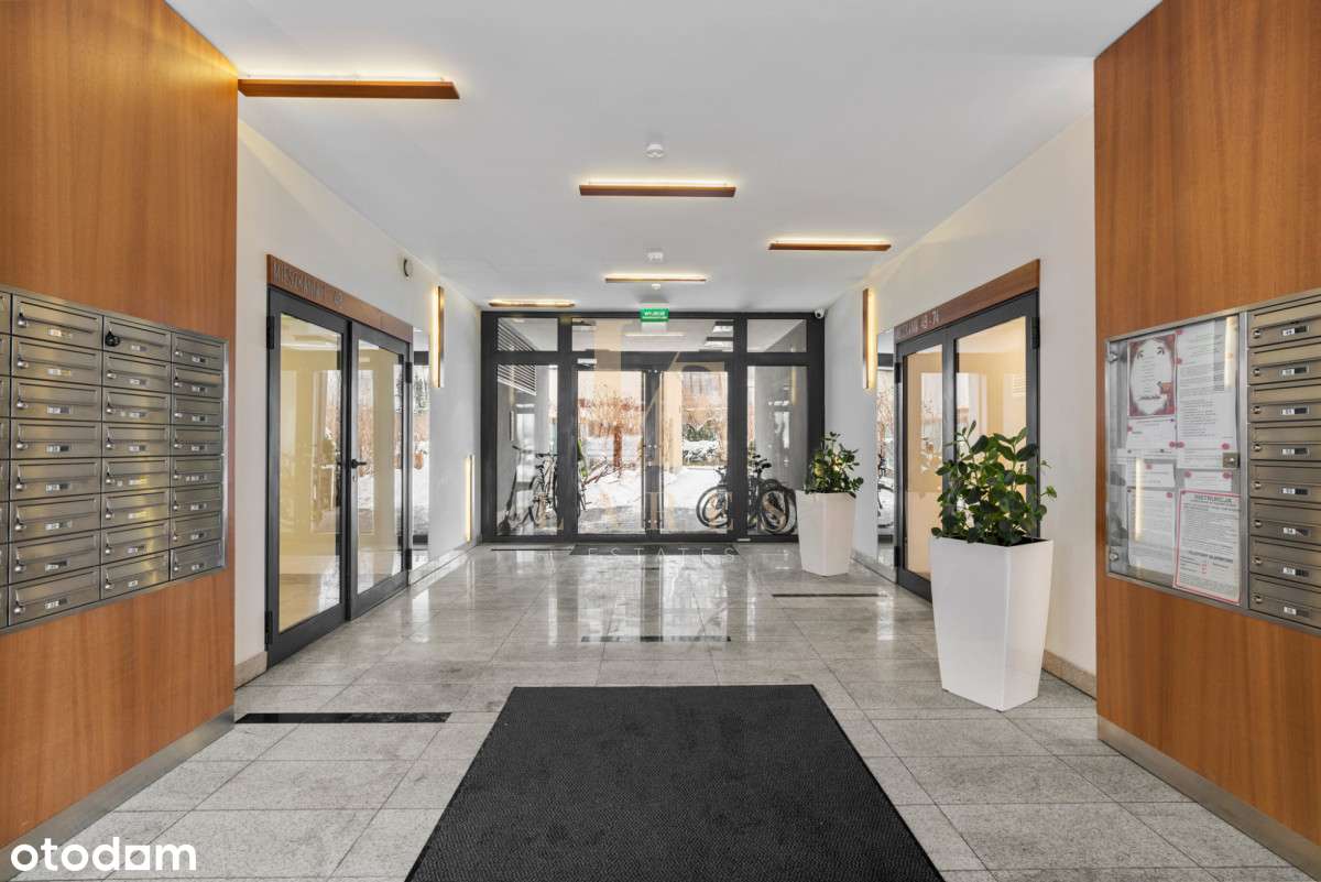 Przestronna Kawalerka z Oddzielną Kuchnią | KW-11