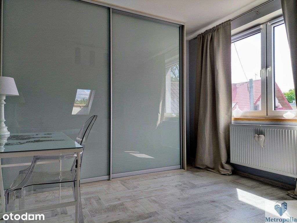 Wyjątkowo kompaktowy dom w rozsądnej cenie, 6 pok.-15