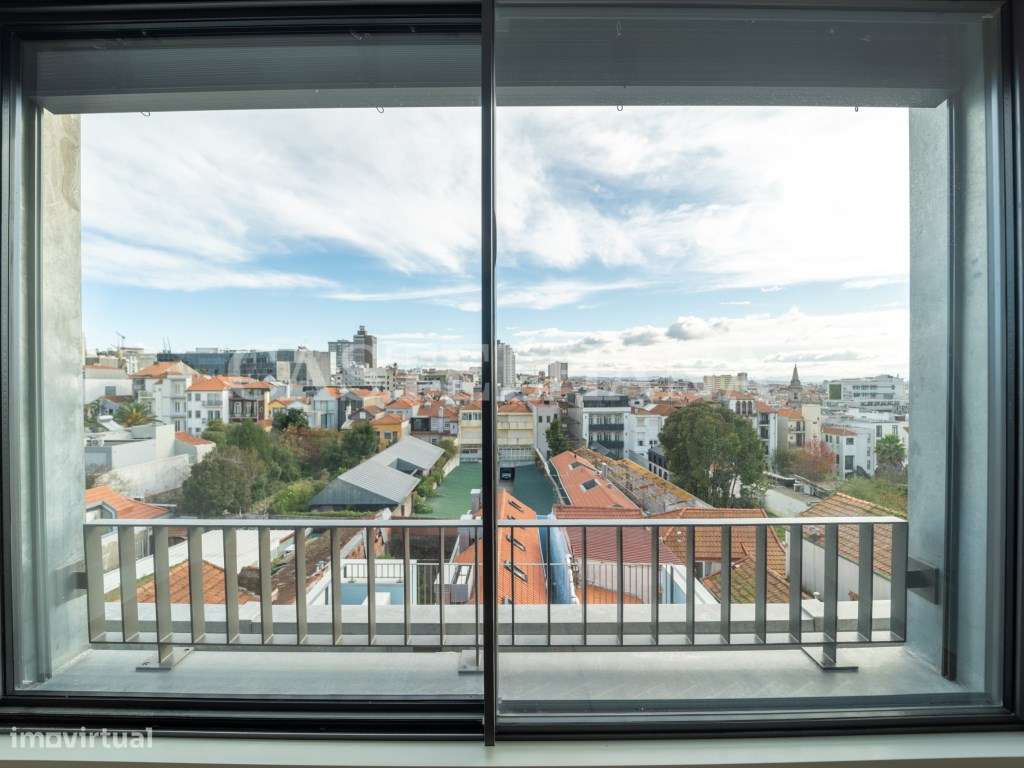 Apartamento T2 com varanda em empreendimento localizado no coração ... - Grande imagem: 2/69